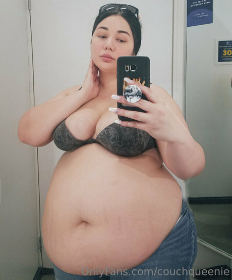 Couchqueenie