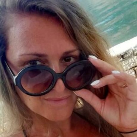 Foto di nudo di fuga di OnlyFans di Justwoman 42