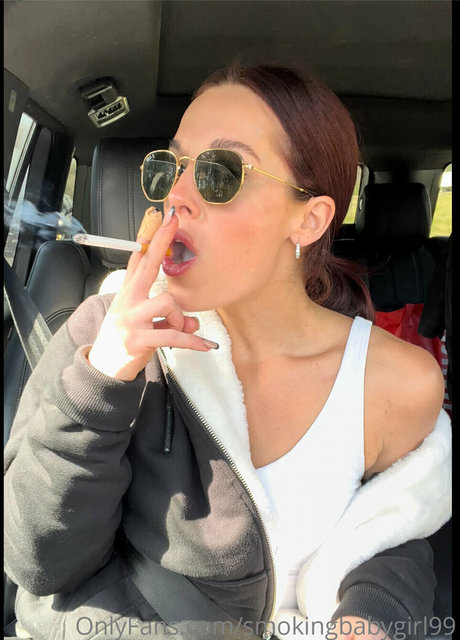 Smokingbabygirl99