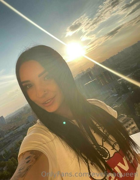 Evelinaqueen