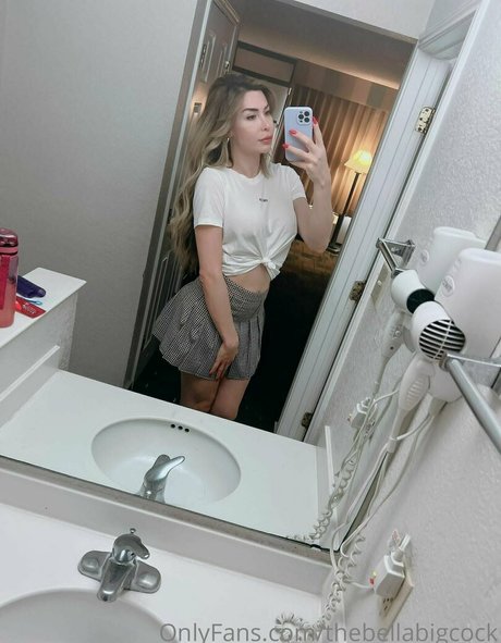 Thebellabigcock