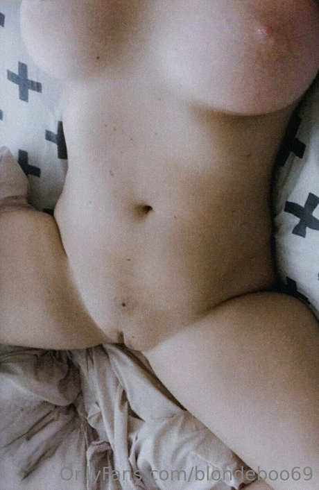 Blondeboo69