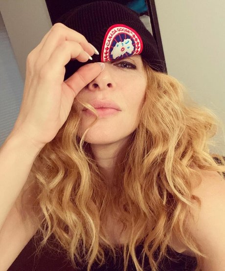 Rachelle Lefevre