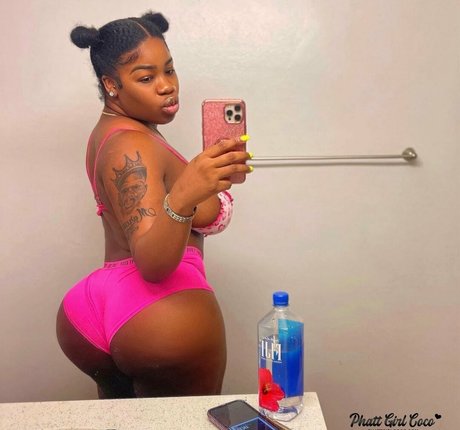 Phattgirlcoco