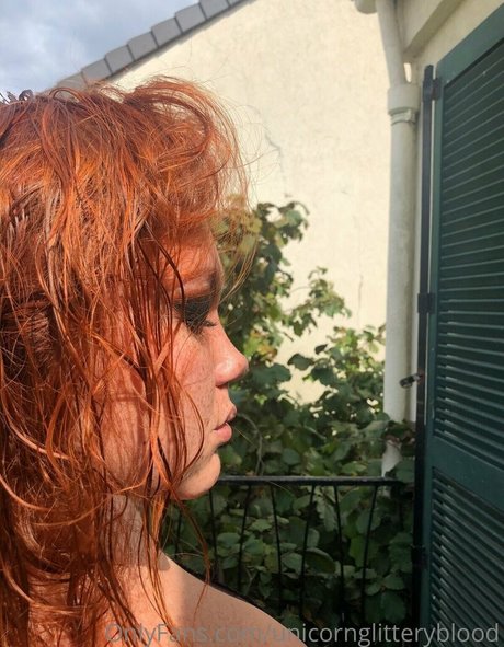 Unicornglitteryblood