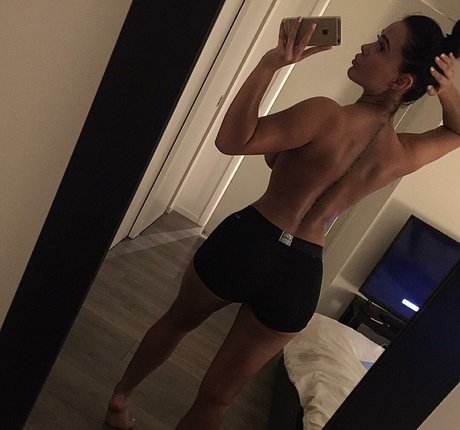 Sarah Love Macdonald