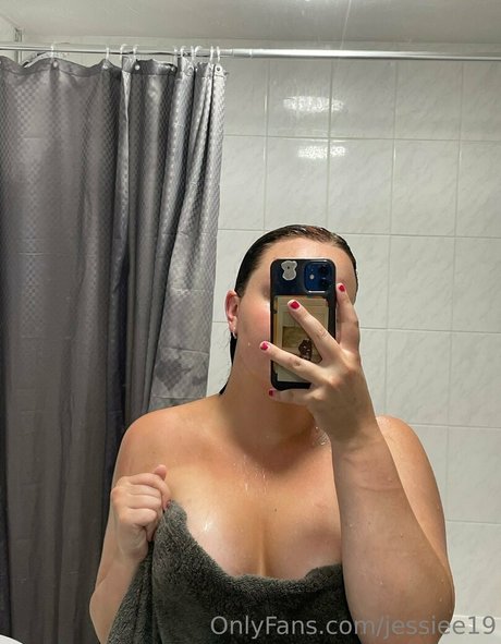 Jessiee19