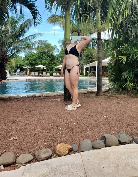 Show Your Girlfriend