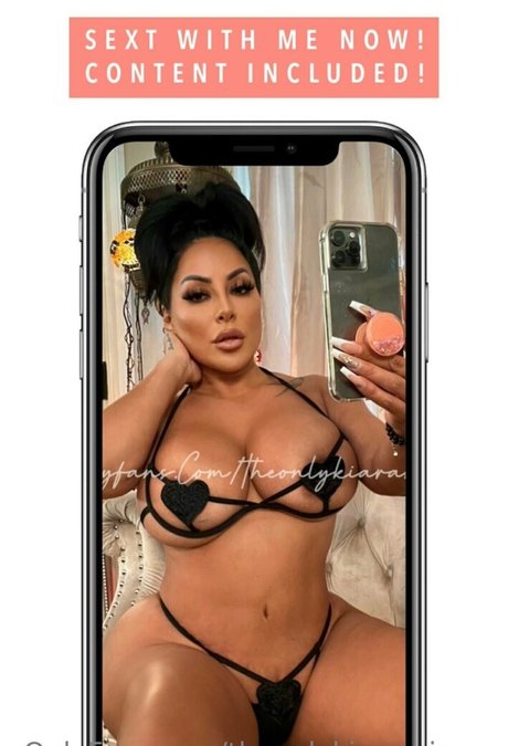 Theonlykiaramiaxxx