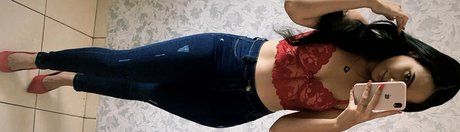 Foto di nudo di fuga di OnlyFans di Caasaal2205