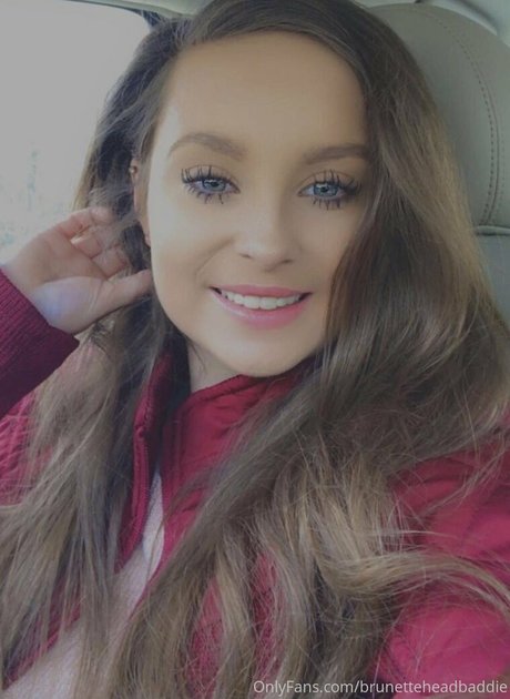 Brunetteheadbaddie