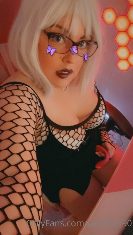 Ladyfoxx90