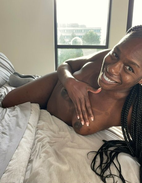 Therealchocolateminnie