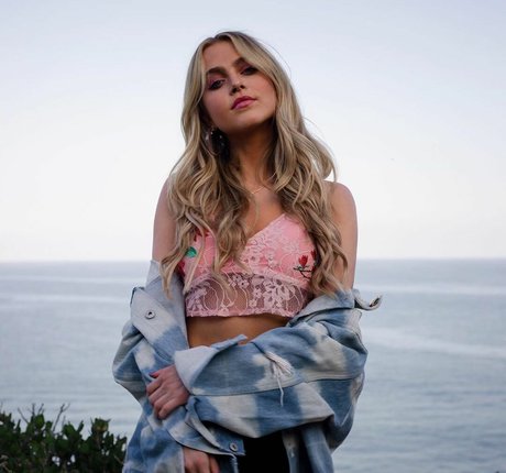 Anne Winters