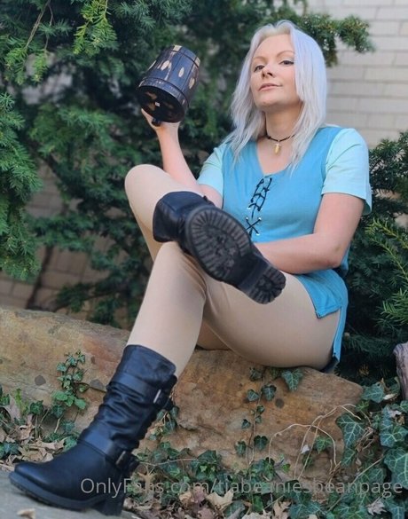 Realprincesstiabeanie