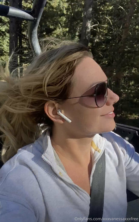 Xxxvanessaxxxfree