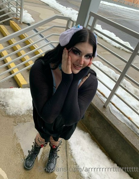 Foto di nudo di fuga di OnlyFans di Ur Emommy