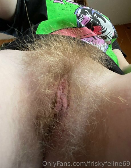 Friskyfeline69