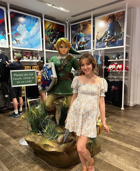 Strawberry Girl Kairi