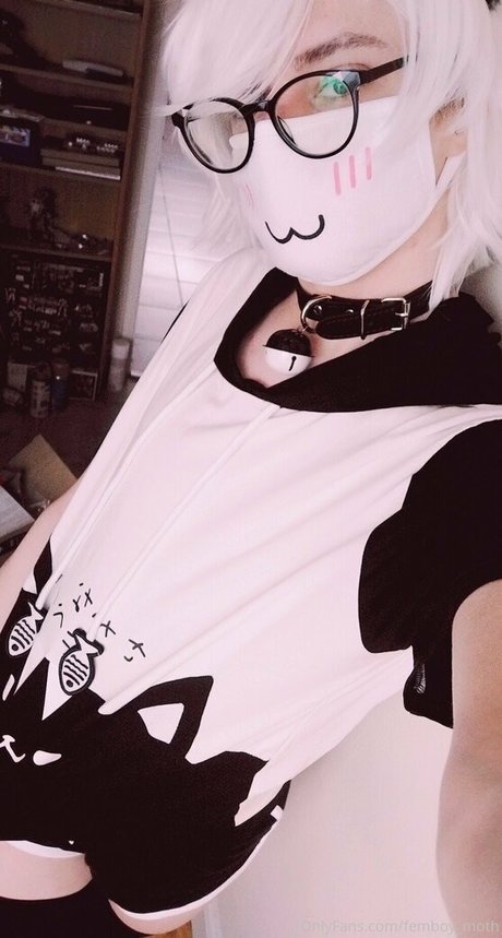 Femboymoth