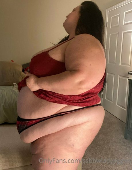 Ssbbwladyjiggles