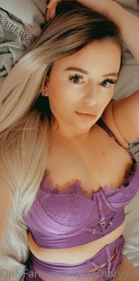 Lyciasharylnaughtystyle