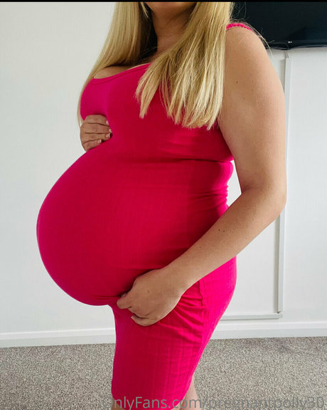 Pregnantpolly30