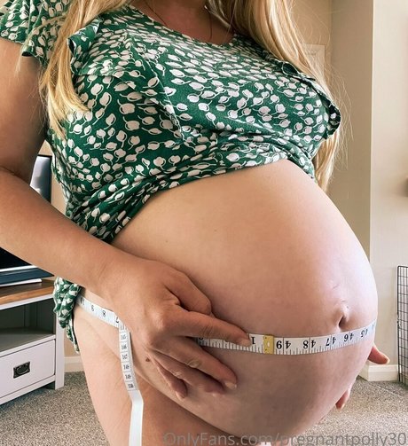 Pregnantpolly30