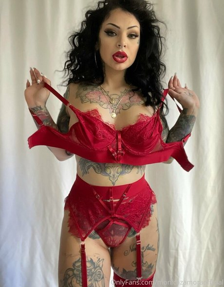 Monicazamoraofficial