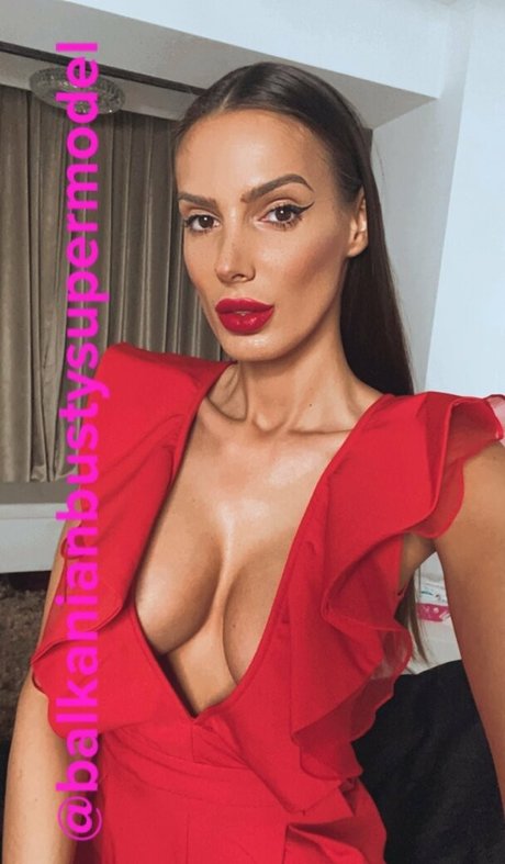 Balkanianbustysupermodel