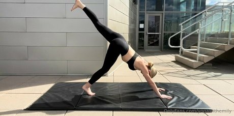 Yogawithemily