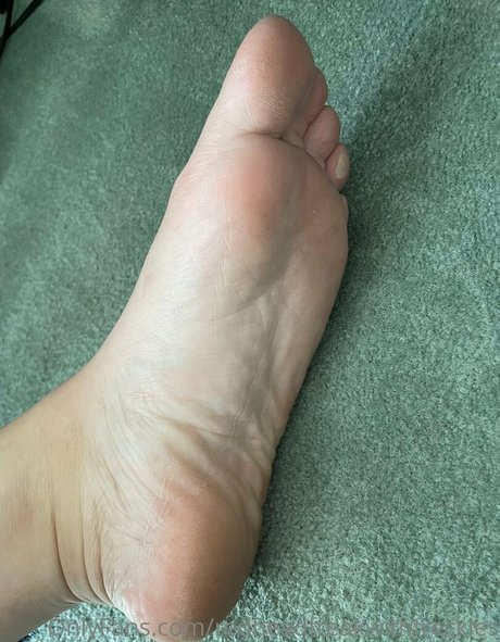 Redheadfreakwithfreckles