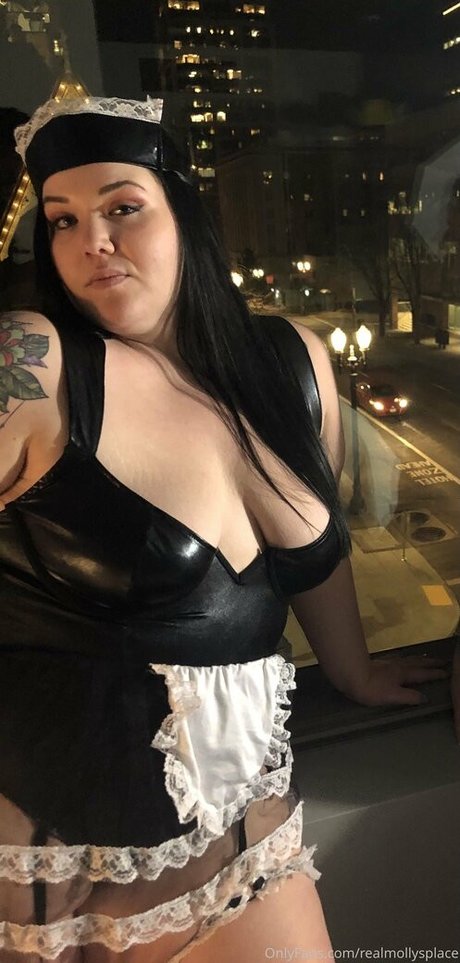 Foto di nudo di fuga di OnlyFans di Realmollysplace