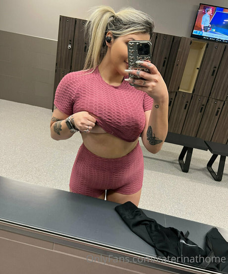 Foto di nudo di fuga di OnlyFans di Caterinathome