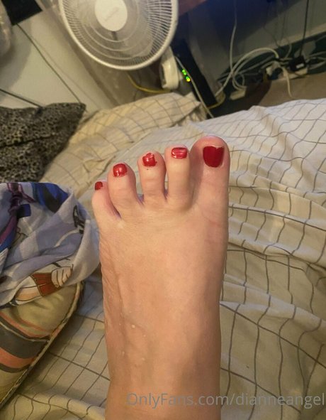 Foto di nudo di fuga di OnlyFans di Dianneangel