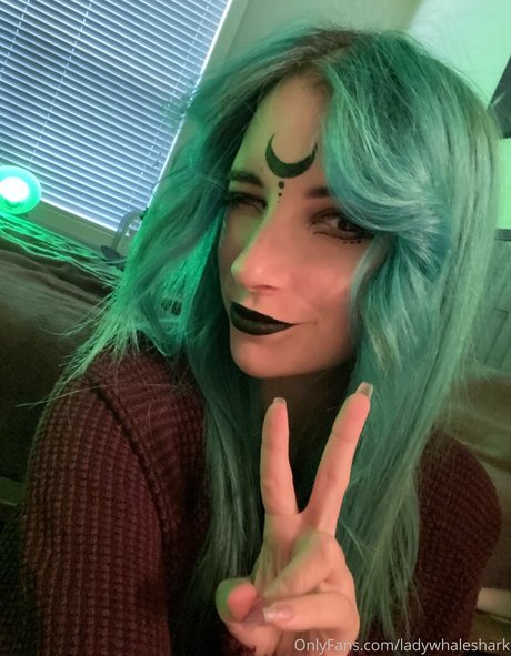Ladywhaleshark