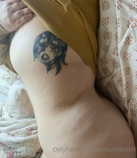 Bigtittyg0thm1r